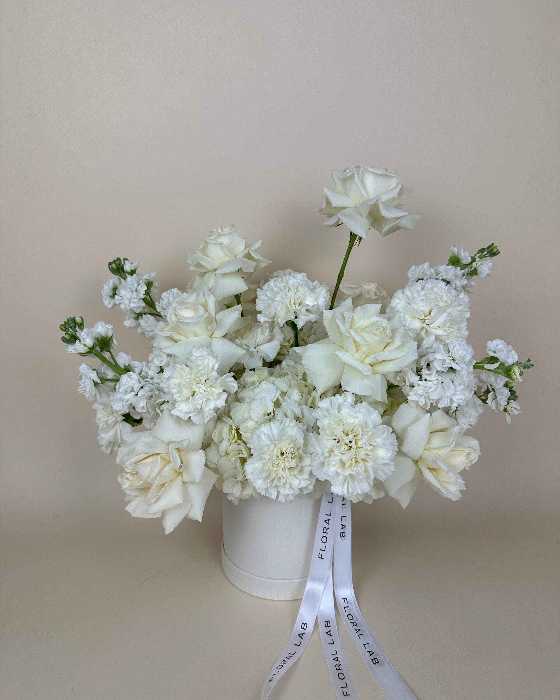 White Dream Rose Box — Summerlin