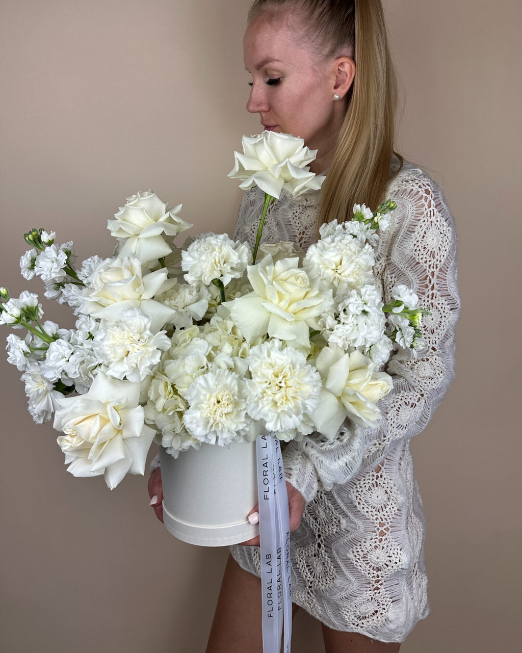 White Dream Rose Box — Summerlin
